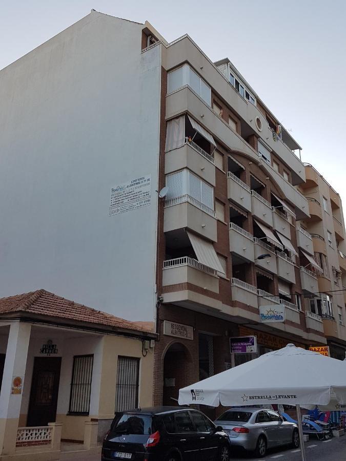 Residencial Albatro II Apartman Torrevieja Kültér fotó